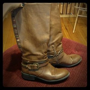 Tall Cognac Brown Boots with Southwest Design